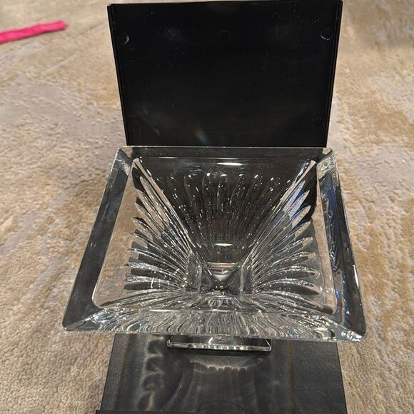 Waterford Crystal Bowl Large for sale | eBay PREOWNED WATERFORD LEAD CRYSTAL 6” CLARION BOWL SQUARE EUC